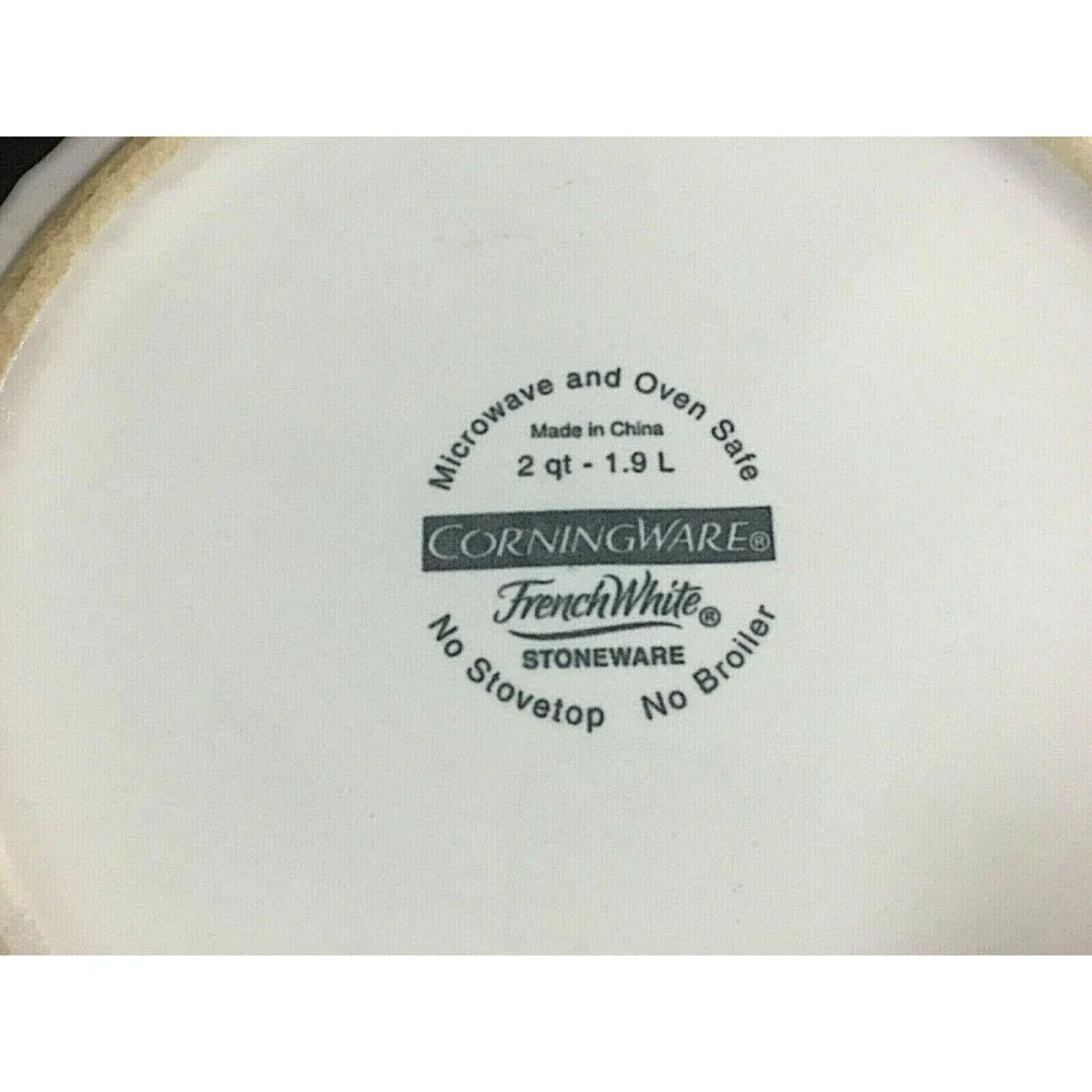 Corning Ware French White Casserole Dish Bowl Oval Round 2 Quart 1.9 L No Lid